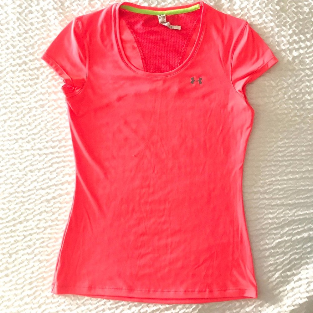 Under Armour cup sleeves Workout tee
